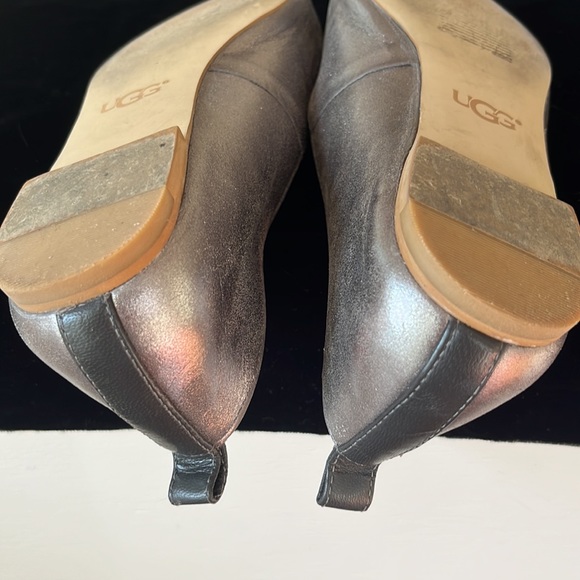 COPY - UGG Metallic Aluminum Lynley Ballet Flat Loafer size 7 - Picture 5 of 6